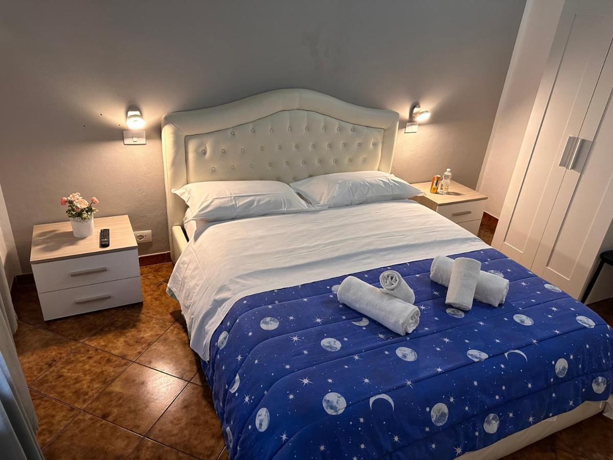 Crown Guest House Pisa Exteriör bild